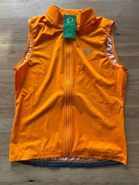 New Pearl Izumi Pro Barrier vest, size L in sunfire orange